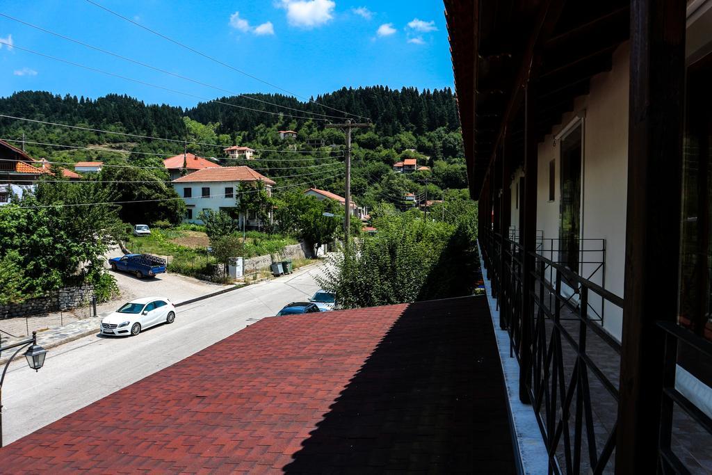 Hotel Elatofilito Athamanio Dış mekan fotoğraf