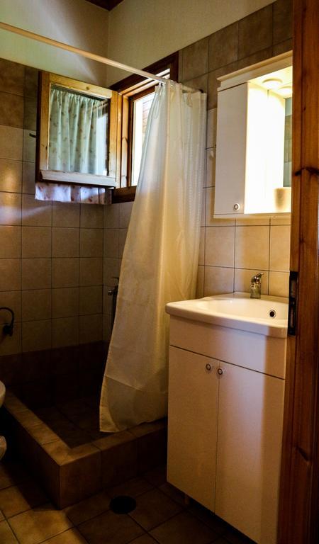 Hotel Elatofilito Athamanio Dış mekan fotoğraf